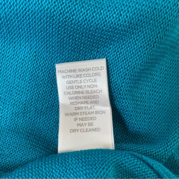 Avenue 26/28 Teal Cardigan NWT - Picture 8 of 8